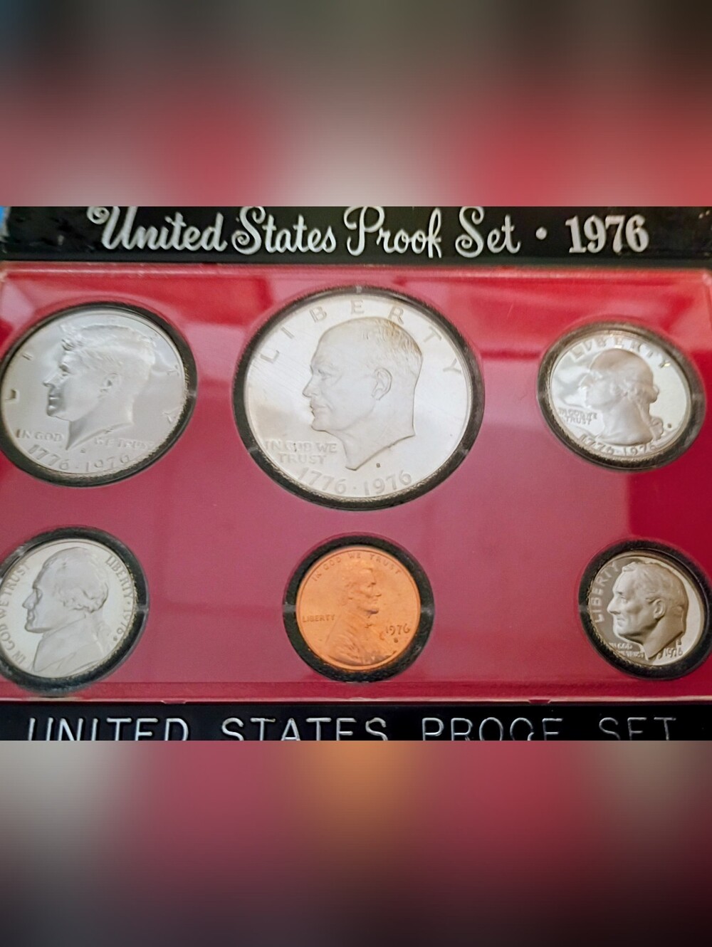 1976-S United States Mint Proof Set - Red Display, Ultra Gloss Coins .